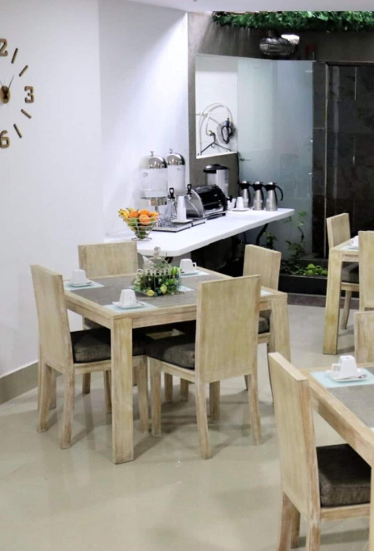 Hotel Lleras Express Medellín Zewnętrze zdjęcie