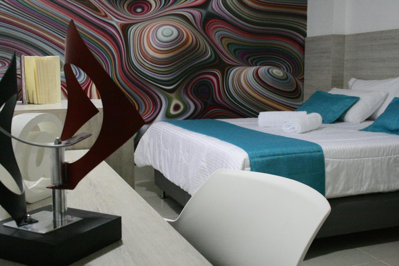 Hotel Lleras Express Medellín Zewnętrze zdjęcie